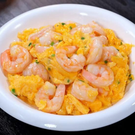 Shrimp with Scrambled Egg 滑蛋炒蝦球 
