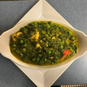 Palak Mattar Paneer