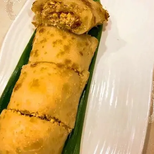 Pan-Fried Cr&ecirc;pe with Coconut 香蘭椰絲卷