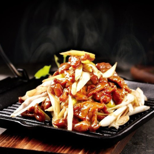 Stir-Fried Beef with Scallions