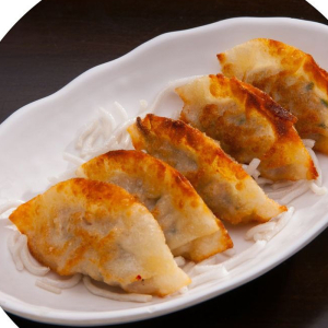 Chicken Dumplings (6 pcs)