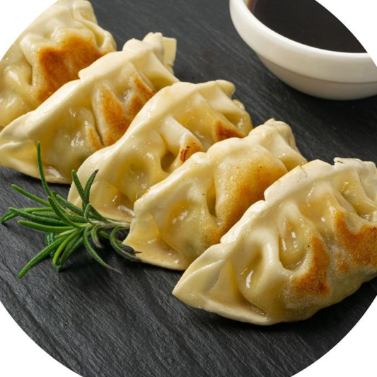 Veggie Dumplings (6 pcs)