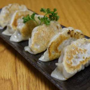 Pork Gyoza (6 pcs)