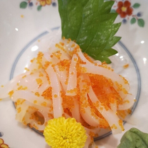 Ika Tobiko Sashimi
