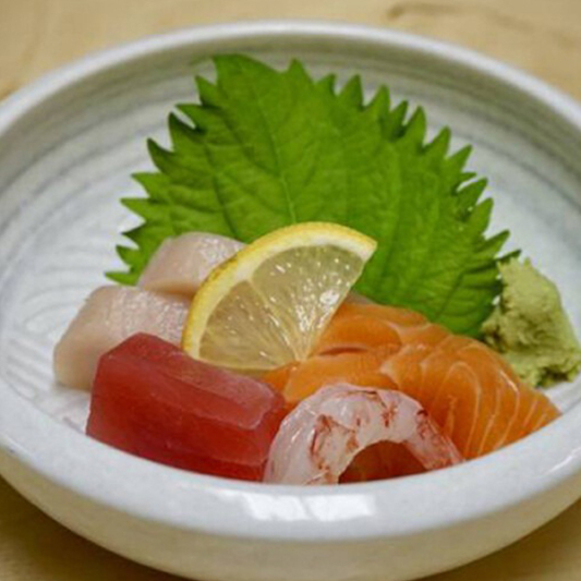Appetizer Sashimi (6 pcs)