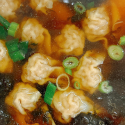 Shrimp and Pork Wonton Soup / 虾肉汤馄饨