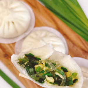 Chives and Egg Medium Bao (4 pcs) / 韭菜鸡蛋中包
