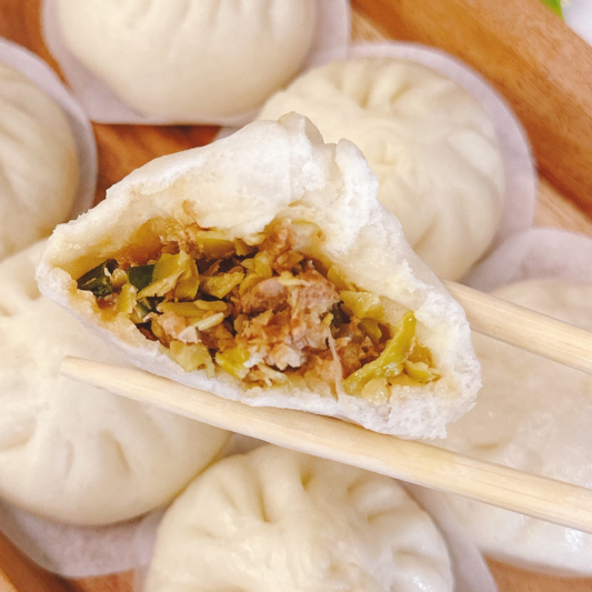 Sour Pepper with Pork Mini Bao (6 pcs) / 酸椒猪肉小包