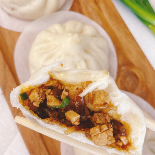 Minced Pork & Tofu Medium Bao (4 pcs) / 肉末豆腐中包