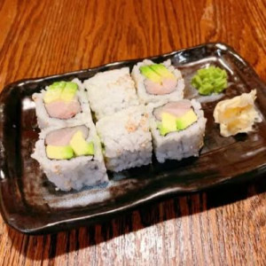 Tuna Avocado Roll