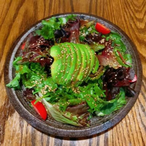 Avocado Green Salad