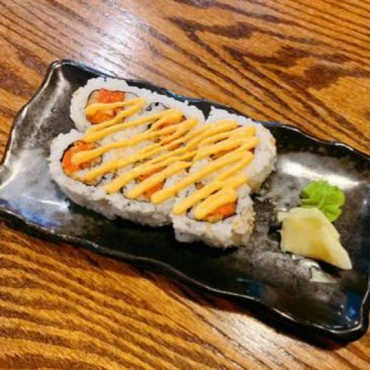 Spicy Salmon Crunch Roll