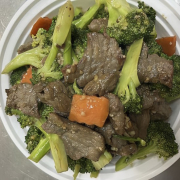 F3. Beef with Broccoli 牛肉百加利