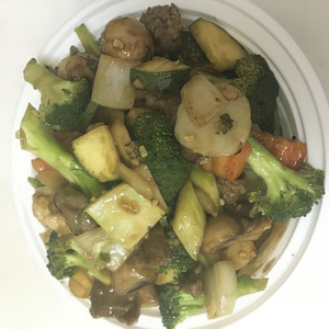 D3. Beef Chop Suey 牛肉什碎