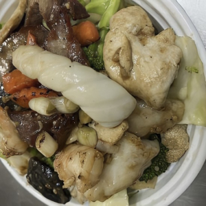 D5. Chu Kiang Chop Suey 珠江精莊什碎