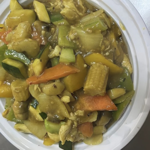 E2. Curry Chicken & Vegetables 咖喱鸡片