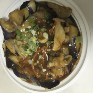 H14. Eggplant with Shredded Pork in Chili Sour Sauce 鱼香茄子
