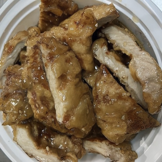 H11. Honey & Garlic Boneless Pork Chop 蜜汁豬扒