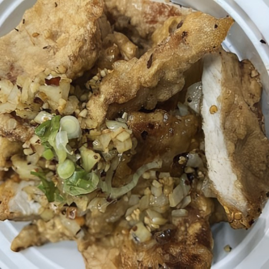 H10. Hot Spicy Boneless Pork Chop 椒盐猪扒