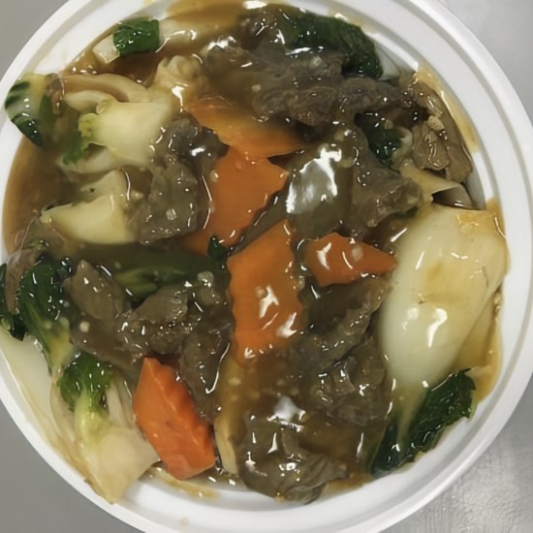 B17. Beef with Pak Choy on Rice 时菜牛肉飯