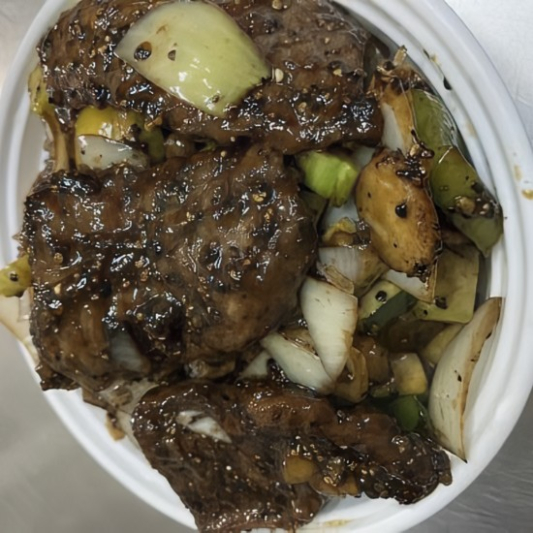 F2. Tender Beef with Black Pepper Sauce 黑椒牛柳