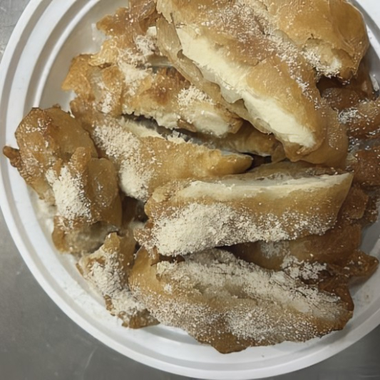E7. Deep Fried Chicken with Almond Powder 酥鸡