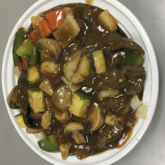 C19. Satay Beef Fried Rice Noodles 沙爹牛河
