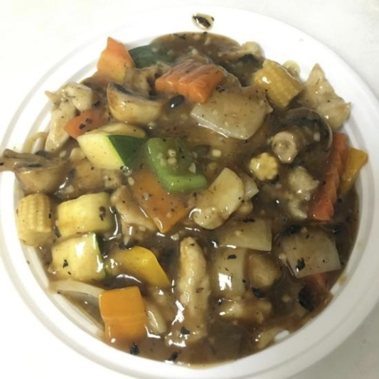 E1. Chicken with Green Pepper & Black Bean Sauce 是椒鸡片