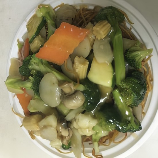 C7. Mixed Vegetable Crispy Chow Mein 什菜炒麵