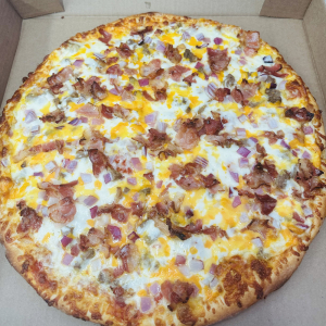 Bacon Cheeseburger Pizza