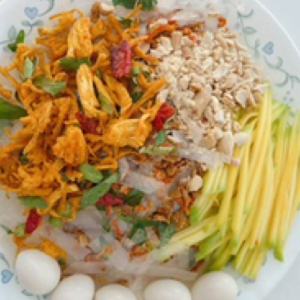 7. Mixed Rice Paper (B&aacute;nh Tr&aacute;ng Trộn)