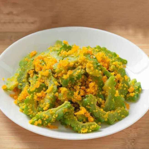 76. Fried Bitter Melon with Salted Egg Yolk 金沙涼瓜