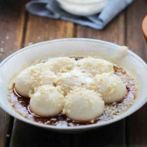58. Glutinous Rice Balls with Peanuts