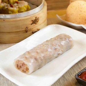 39. Steamed Rice Roll with Minced Chicken Meat