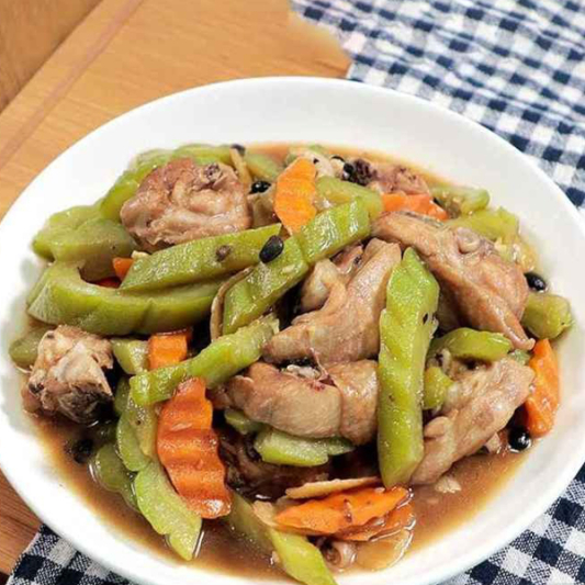 Fried Sliced Chicken with Bitter Melon & Black Bean Sauce 豉汁涼瓜炒雞片