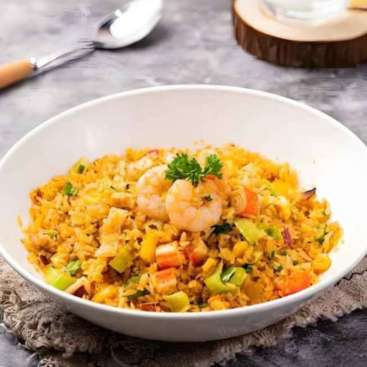 Seafood & Garlic Fried Rice 籠仔蒜香海皇飯
