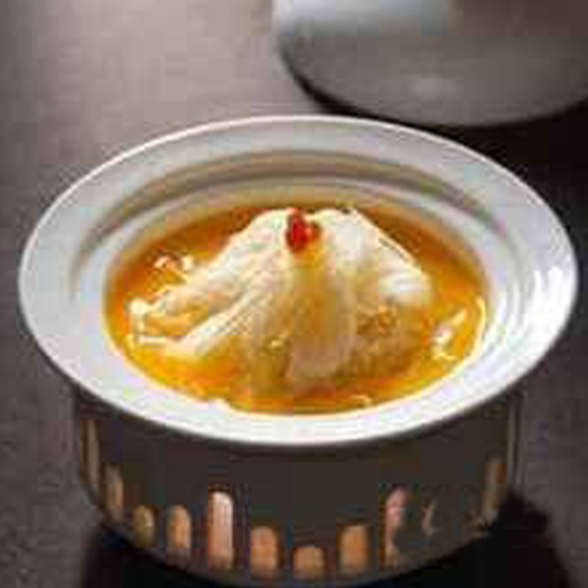 Braised Premium Shark's Fin Soup with Seafood in Hot Pot (6T)