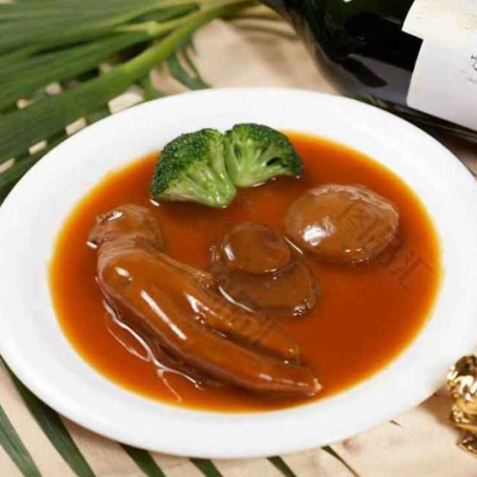 63. Braised Goose Feet Sea Cucumber & Abalone with Ham Sauce 腿汁海鮮鮑魚伴鵝掌