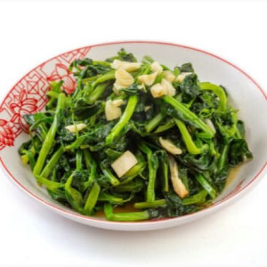Stir-Fried Pea Sprouts with Garlic 蒜蓉豆苗