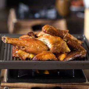 Signature Roasted Chicken 招牌烤雞