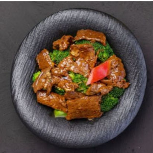 Stir-Fried Beef with Broccoli 西蘭花牛肉