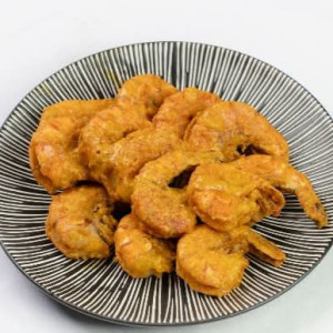 Stir-Fried Tiger Prawns with Salted Egg Yolk 金沙老虎蝦