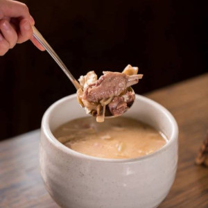 Stewed Duck with Bamboo Sprouts in Broth 筍乾老鴨