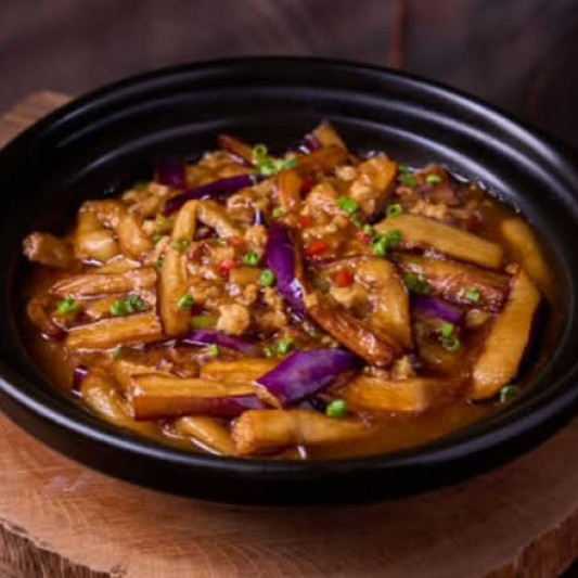 Braised Eggplant with Minced Pork 醬燒肉末茄子