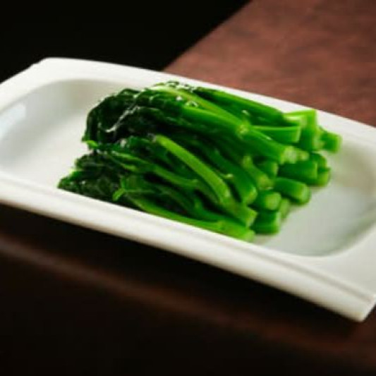 Stir-Fried Choy Sum Sprouts 清炒菜心苗