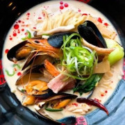 Cream Champong Noodles 크림짬뽕탕면