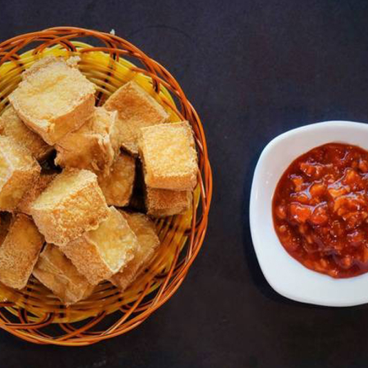Fried Stinky Tofu 炸臭豆腐