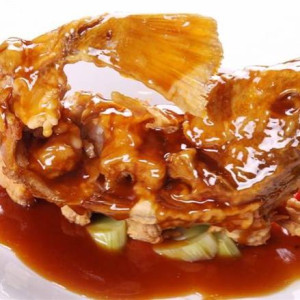 2006. Sweet and Sour Yellow Croaker 本帮糖醋黄鱼