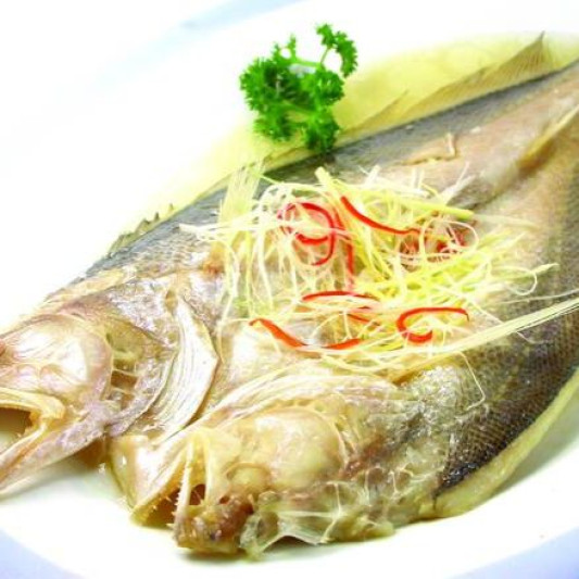2002. Wine Steamed Yellow Croaker 酒香蒸黄鱼