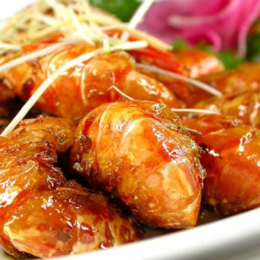 2003. Fried Shrimp with Shells in Soya Sauce 美极油爆虾